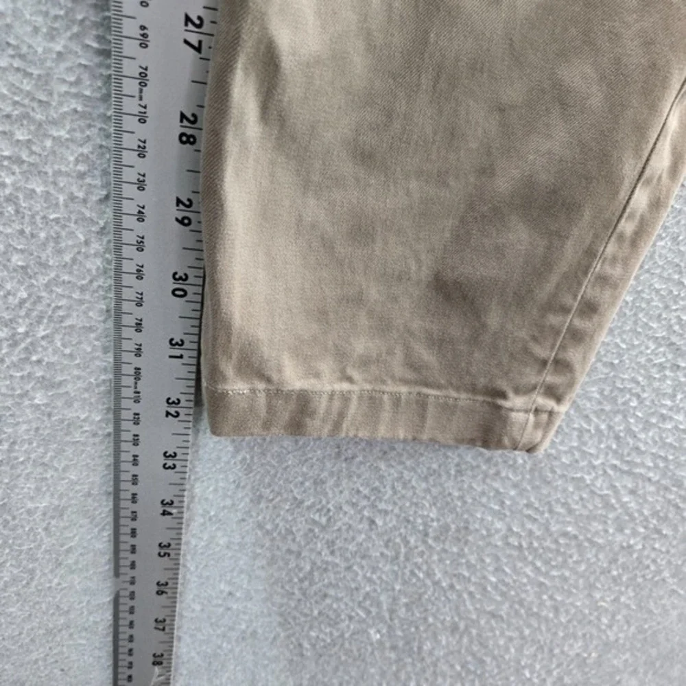 Levis *please carefully